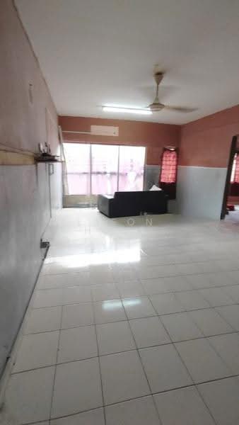 Apartment for Rent at Seraya Apartments - Eason Hong - Living Room - PropertyGuru.com.my