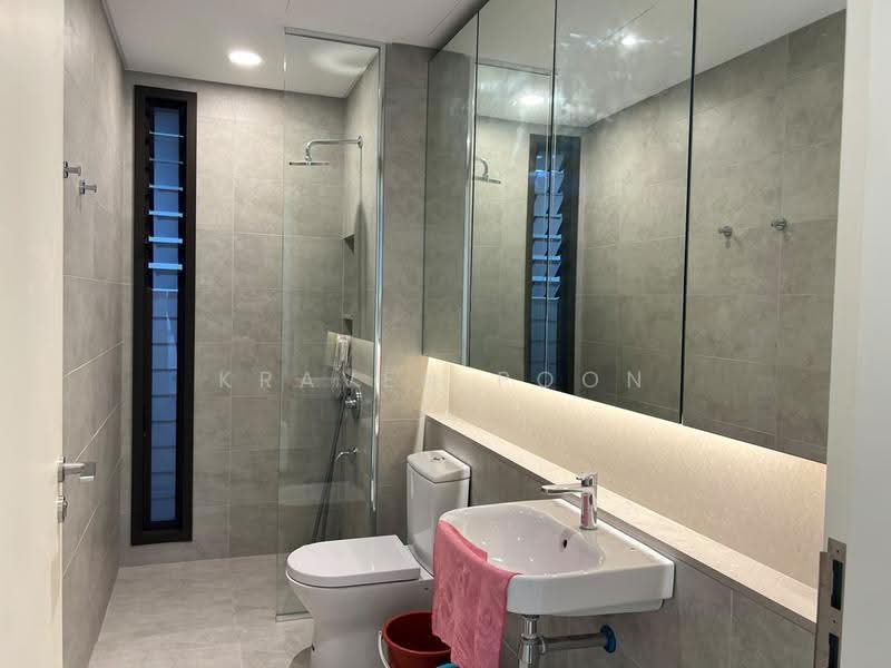 Service Residence for Rent at Jendela Residences - Kraven Poon - Bathroom - PropertyGuru.com.my