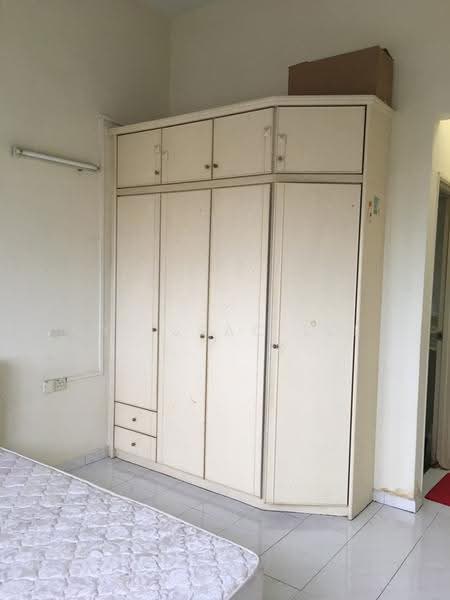 Kondominium untuk Dijual di N-Park Condominium - Cy Issac Lee - Bedroom - PropertyGuru.com.my