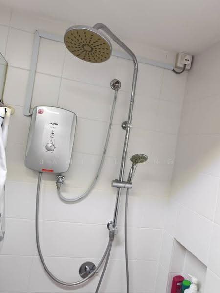 Kediaman Servis untuk Disewa di Trefoil @ Setia City - Jamie Leong - Bathroom - PropertyGuru.com.my