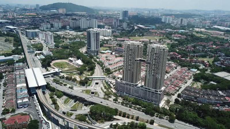 Service Residence for Sale at J.Dupion Residence - Chin Pey Ling - Exterior - PropertyGuru.com.my