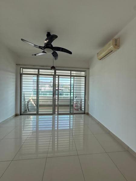 Condominium for Sale at Tiara ParkHomes - Zairul Asrah Zulkefli - Living Room - PropertyGuru.com.my