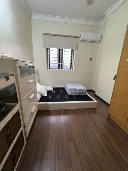 Condominium for Sale at Sri York Condominium - Vincent Koay - Bedroom - PropertyGuru.com.my