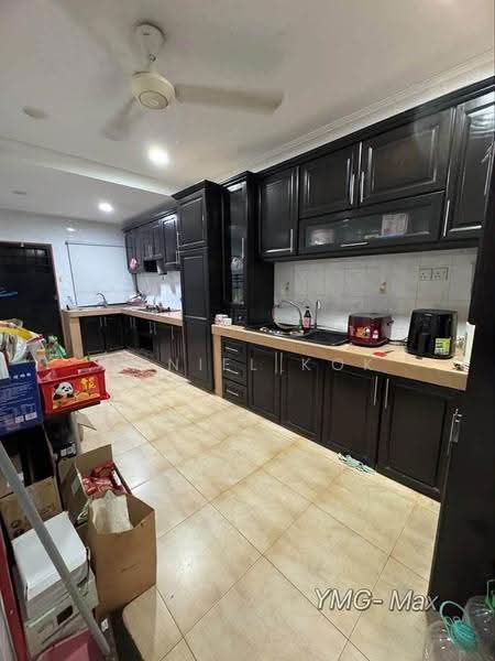 2-storey Terraced House for Sale in Taman Chi Liung (Klang) - Daniel Kok - Kitchen - PropertyGuru.com.my