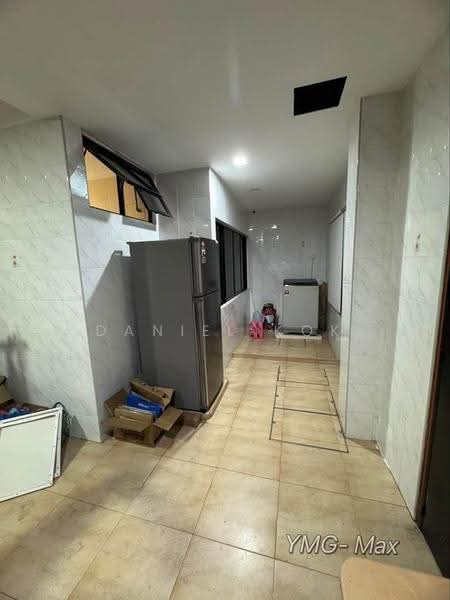 2-storey Terraced House for Sale in Taman Chi Liung (Klang) - Daniel Kok - Kitchen - PropertyGuru.com.my