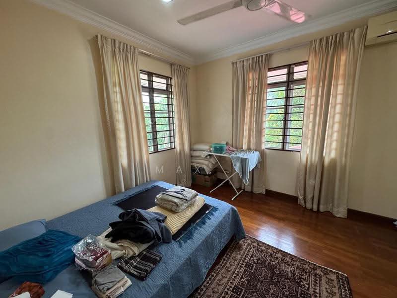 Bungalow House for Sale in Bukit Rahman Putra (Sungai Buloh) - Max . - Bedroom - PropertyGuru.com.my
