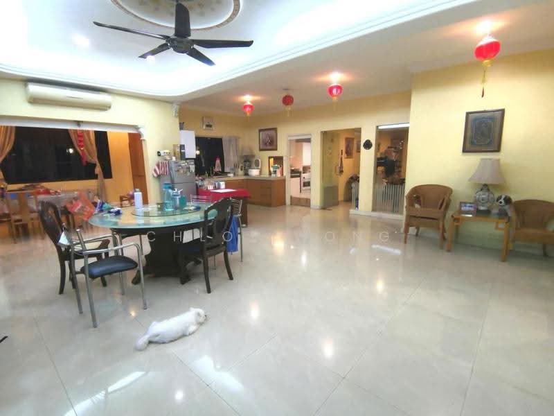 Rumah Teres 2-Tingkat untuk Dijual di Kajang (Selangor) - Chloe Wong - Dining Room - PropertyGuru.com.my