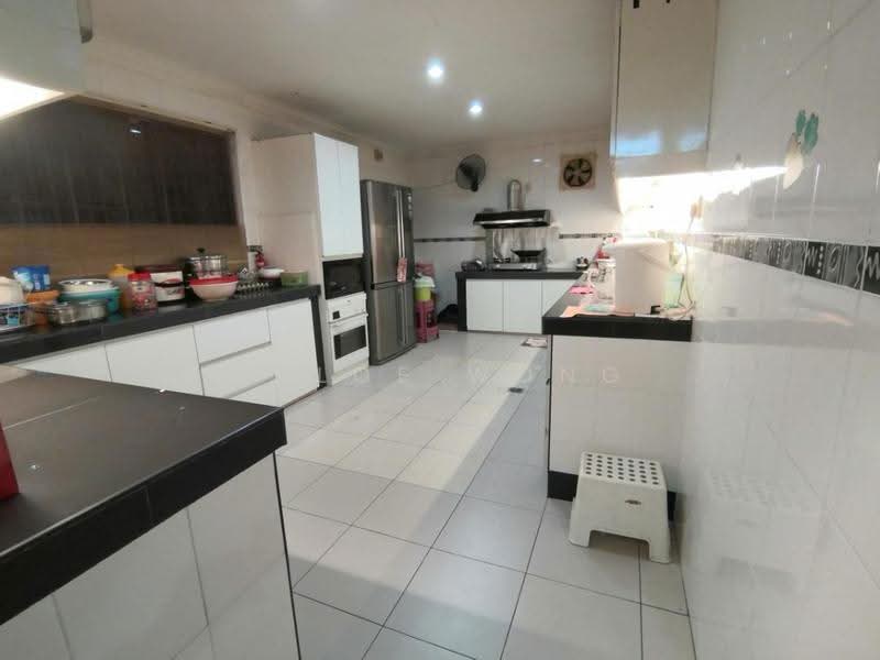 Rumah Teres 2-Tingkat untuk Dijual di Kajang (Selangor) - Chloe Wong - Kitchen - PropertyGuru.com.my