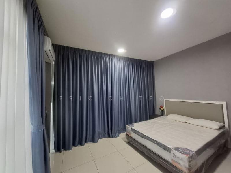 Kediaman Servis untuk Dijual di Liberty @ Arc - ERIC CH TEO - Bedroom - PropertyGuru.com.my