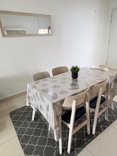 Kediaman Servis untuk Disewa di Maxim Citylights - Ivan Lee CR - Dining Room - PropertyGuru.com.my