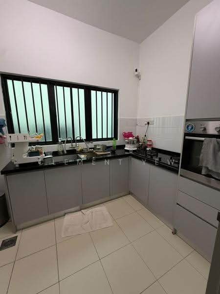 Rumah Teres 2-Tingkat untuk Dijual di Setia Alam (Selangor) - Clement Yew - Kitchen - PropertyGuru.com.my