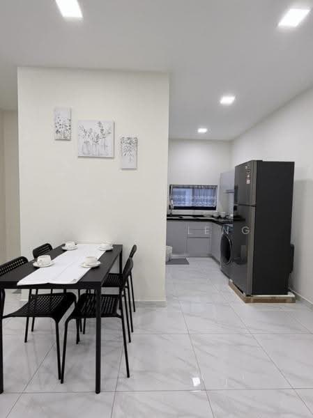 Kediaman Servis untuk Disewa di Equine Residence - Carmen Leng - Dining Room - PropertyGuru.com.my
