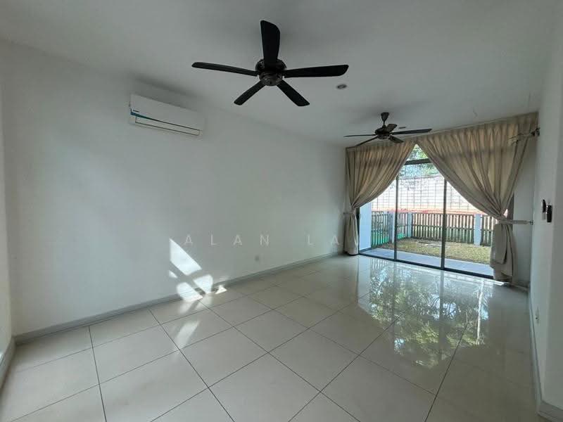 2-storey Terraced House for Sale in Setia Eco Glades (Cyberjaya) - Alan Lai - Living Room - PropertyGuru.com.my