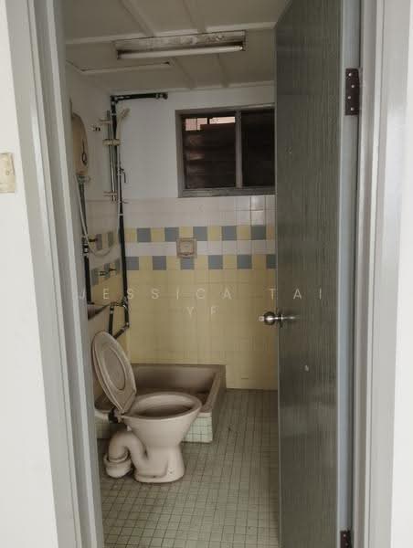 Condominium for Rent at Menara Bakti - Jessica Tai YF - Master Bathroom - PropertyGuru.com.my