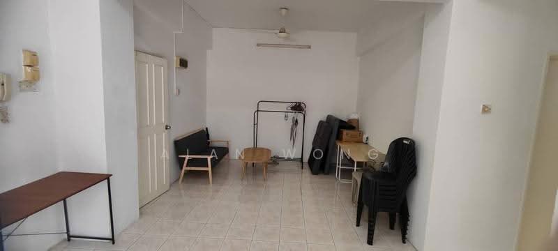 Kondominium untuk Dijual di Evergreen Park Acorn & Hazel - Alan Wong - Living Room - PropertyGuru.com.my