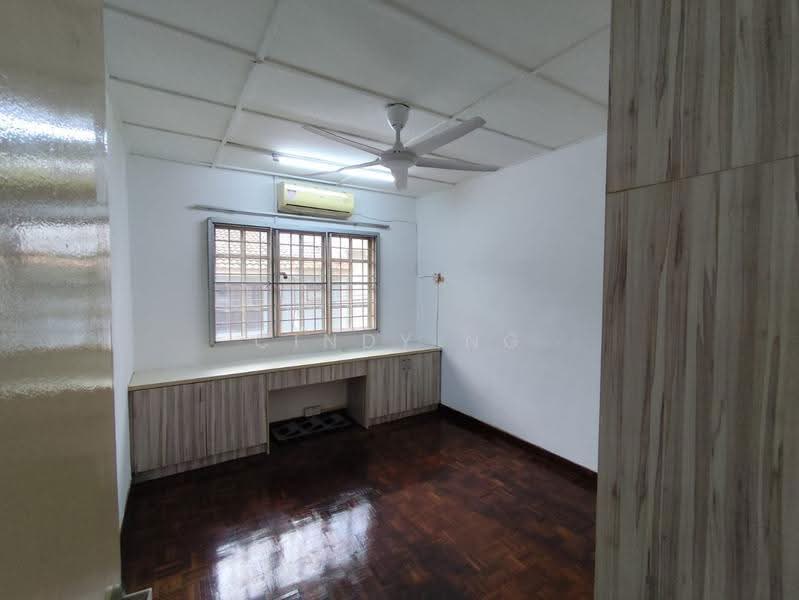 2-storey Terraced House for Rent in Subang Jaya (Selangor) - Cindy Ng - Study - PropertyGuru.com.my