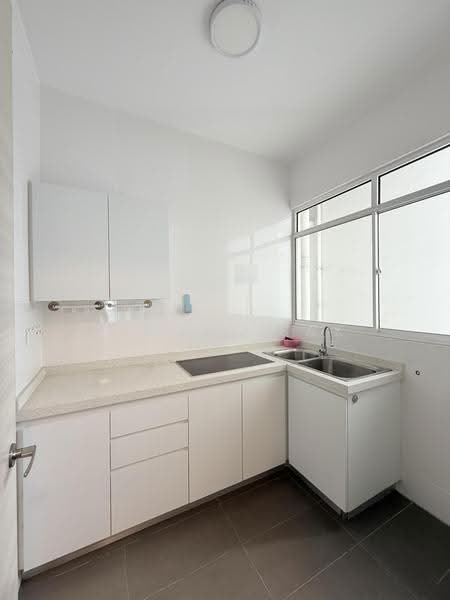 Condominium for Sale at The Light Residences - Yvonne Sak - Kitchen - PropertyGuru.com.my