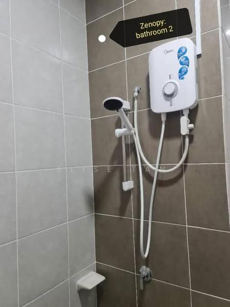 Kediaman Servis untuk Disewa di Zenopy Residences - Elise Tan - Bathroom - PropertyGuru.com.my