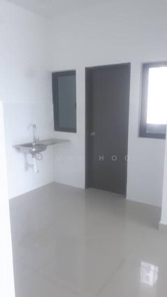 Condominium for Sale at The Henge - Camie Hoo - Interior - PropertyGuru.com.my