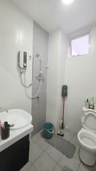 Condominium for Sale at Spectrum Residence (Alam Permai) - Quinn Loh - Bathroom - PropertyGuru.com.my