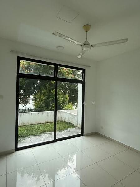 Banglo Pautan untuk Disewa di Kajang (Selangor) - CL Ngan - Living Room - PropertyGuru.com.my