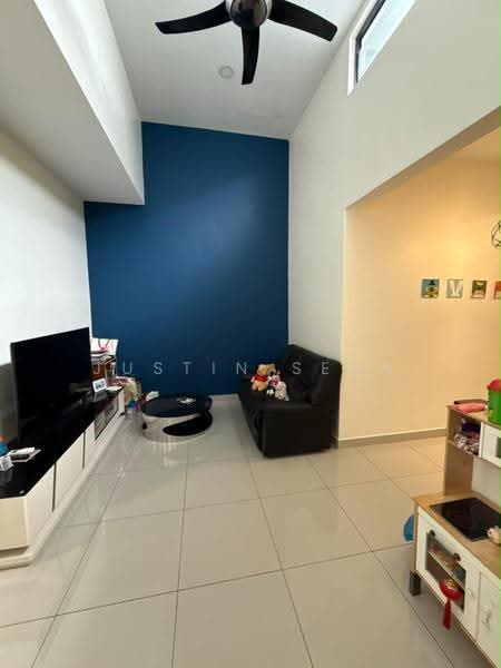 2-storey Terraced House for Sale in Telok Panglima Garang (Selangor) - Justin Seah - Living Room - PropertyGuru.com.my