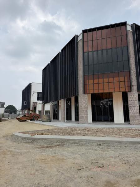 Shop for Sale in Setia Alam (Selangor) - Darren Chen - PropertyGuru.com.my