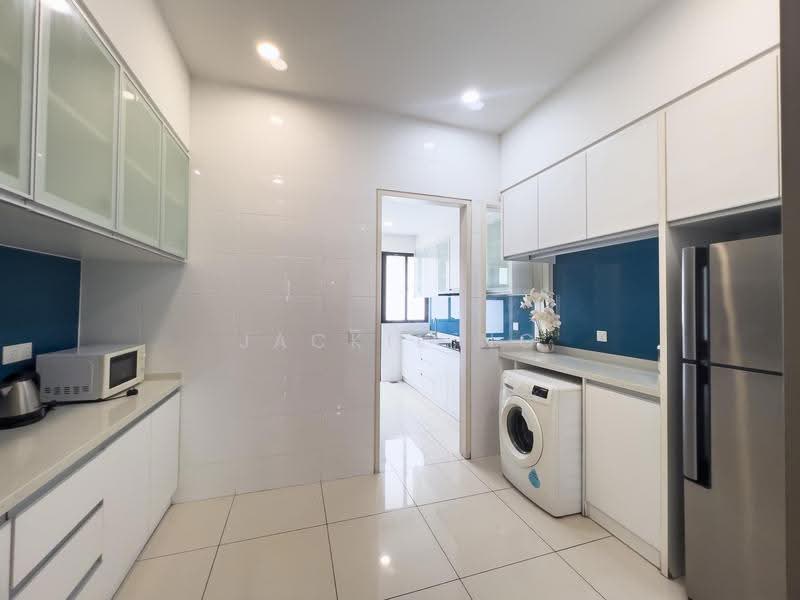Kediaman Servis untuk Dijual di Tropical Villa - Jackie Ng - Kitchen - PropertyGuru.com.my