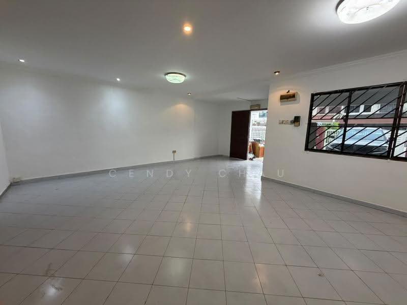 Rumah Teres 2-Tingkat untuk Dijual di Taman Johor Jaya (Johor Bahru) - Cendy Chau - Living Room - PropertyGuru.com.my