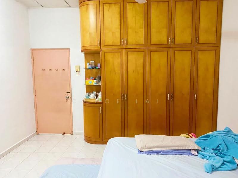 1-storey Terraced House for Rent in Taman Tasek (Johor Bahru) - Chloe Lai - Bedroom - PropertyGuru.com.my