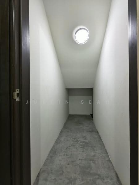 2.5-storey Terraced House for Sale in Puchong (Selangor) - Justin Seah - Corridor - PropertyGuru.com.my