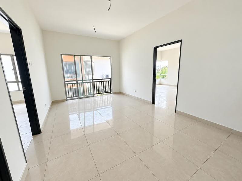 Semi-Detached House for Sale in Bandar Seri Coalfields (Sungai Buloh) - Lucas Loh - Living Room - PropertyGuru.com.my