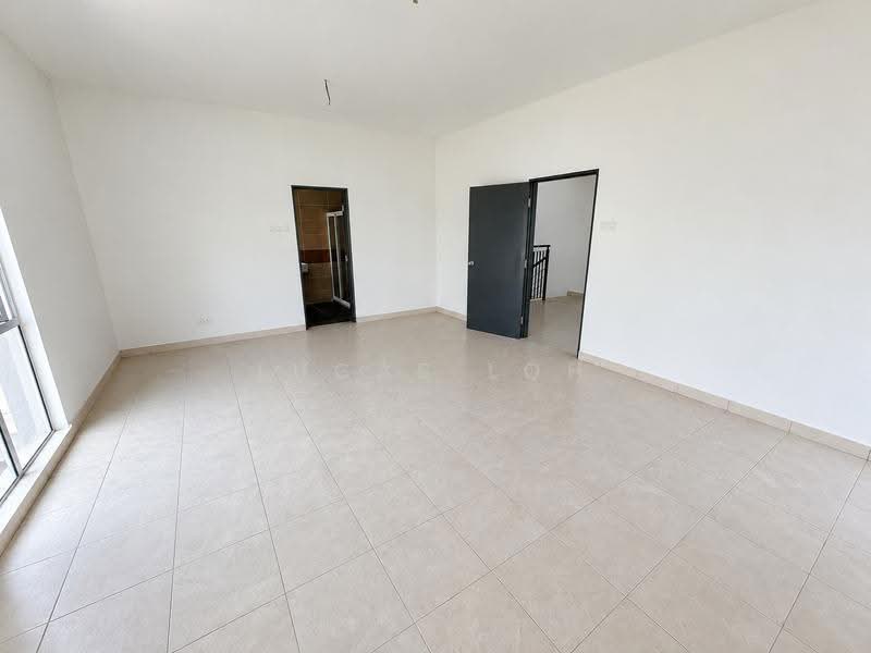 Semi-Detached House for Sale in Bandar Seri Coalfields (Sungai Buloh) - Lucas Loh - Interior - PropertyGuru.com.my