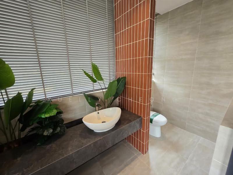 Vila Berkembar untuk Dijual di Forest City (Gelang Patah) - Xuelly Cheong - Bathroom - PropertyGuru.com.my