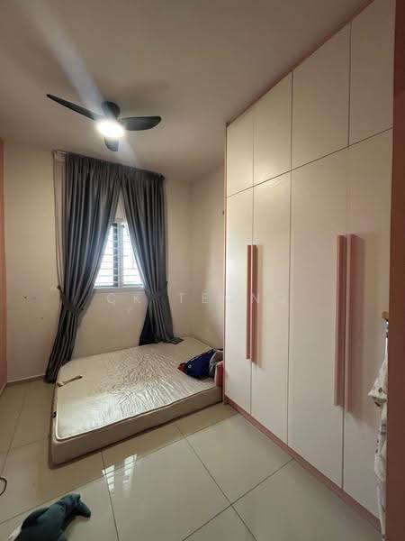 Kondominium untuk Disewa di Sky Awani Residensi 4 - CK Teong - Bedroom - PropertyGuru.com.my