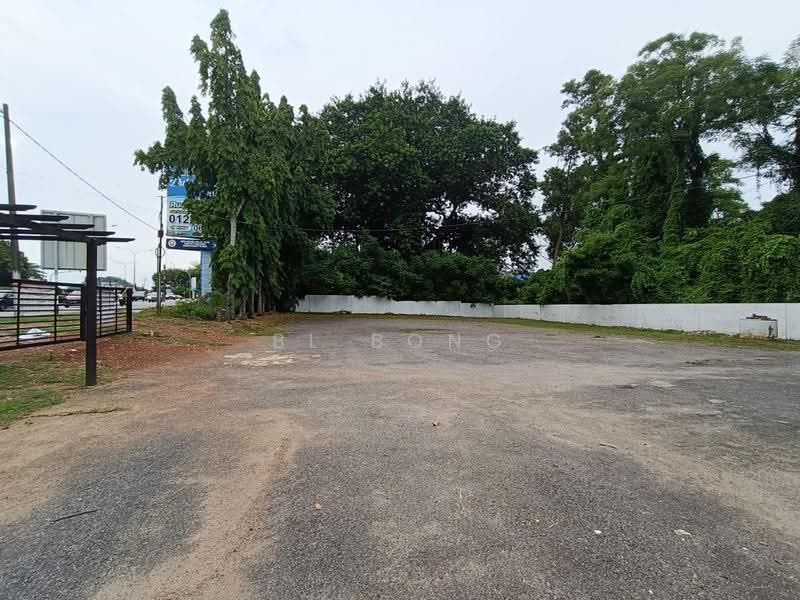 Commercial Bungalow for Rent in Bukit Baru (Melaka) - BL Bong - Exterior - PropertyGuru.com.my