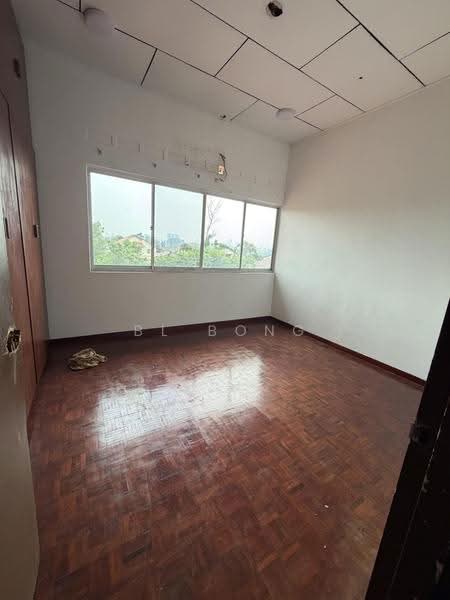 Commercial Bungalow for Rent in Bukit Baru (Melaka) - BL Bong - Interior - PropertyGuru.com.my