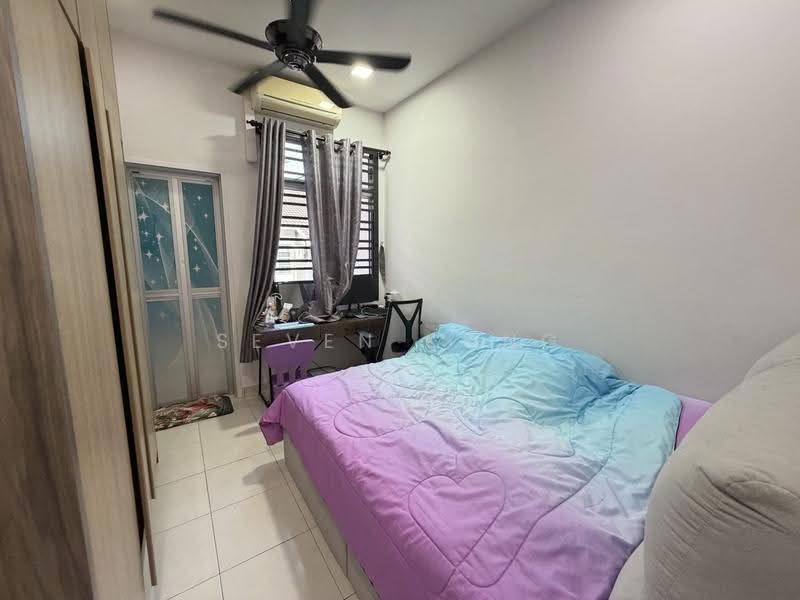 Rumah Teres 2-Tingkat untuk Dijual di Taman Nusa Idaman (Iskandar Puteri (Nusajaya)) - Seven Kong - Bedroom - PropertyGuru.com.my
