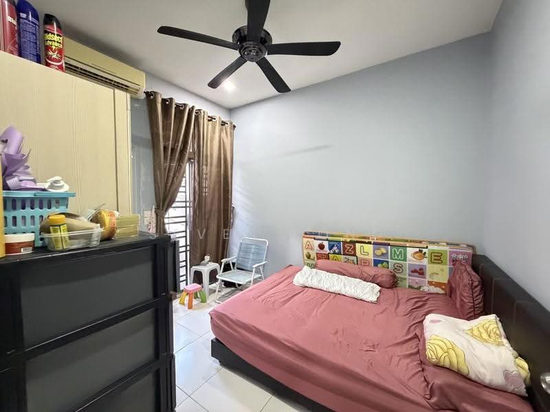 Rumah Teres 2-Tingkat untuk Dijual di Taman Nusa Idaman (Iskandar Puteri (Nusajaya)) - Seven Kong - Bedroom - PropertyGuru.com.my