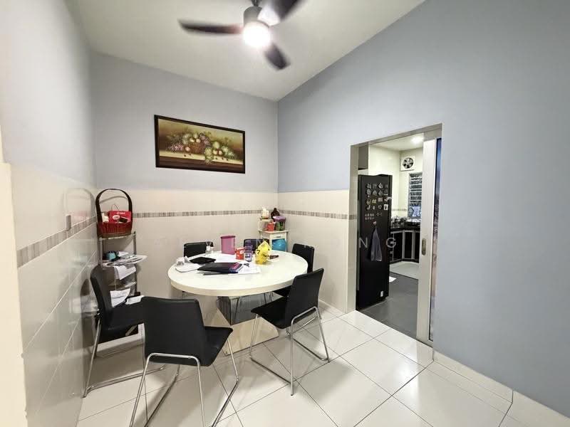 Rumah Teres 2-Tingkat untuk Dijual di Taman Nusa Idaman (Iskandar Puteri (Nusajaya)) - Seven Kong - Dining Room - PropertyGuru.com.my