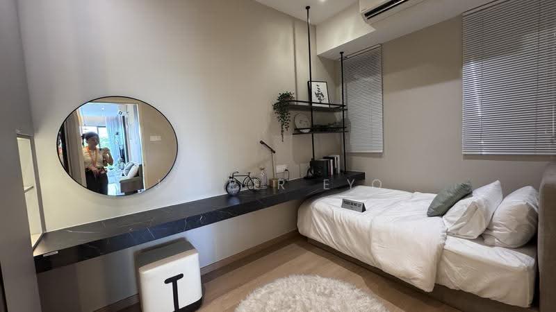 Service Residence for Sale at Hillview @ Senibong Cove - Jasper Eyo - Bedroom - PropertyGuru.com.my