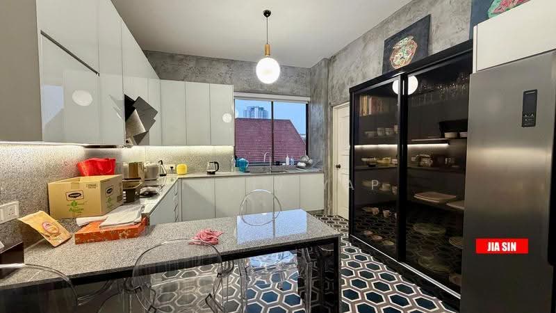 Apartment for Sale at Naninong - Jiasin Yap - Kitchen - PropertyGuru.com.my