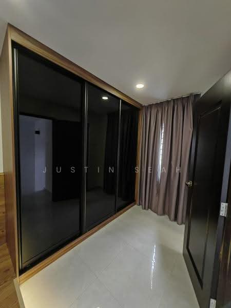 2-storey Terraced House for Sale in Taman Sri Sinar (Segambut) - Justin Seah - Bedroom - PropertyGuru.com.my