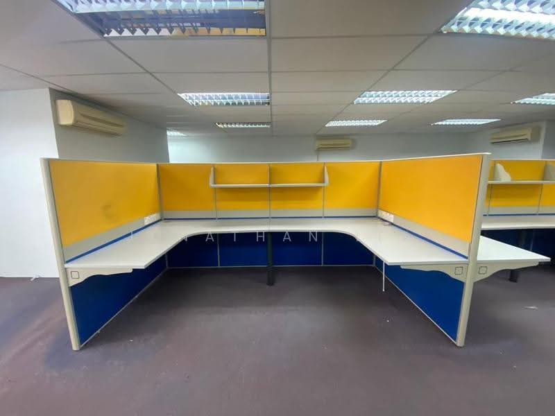 Kilang untuk Disewa di Taman Perindustrian Puchong Utama (Puchong) - Jonathan Lee - PropertyGuru.com.my