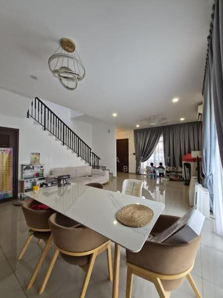 Rumah Teres untuk Disewa di Setia Safiro (Cyberjaya) - Mohd Aizat Saiful Bahri - Living Room - PropertyGuru.com.my