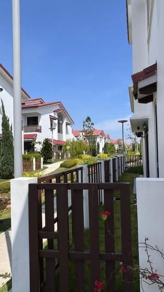 Rumah Teres untuk Disewa di Setia Safiro (Cyberjaya) - Mohd Aizat Saiful Bahri - Exterior - PropertyGuru.com.my