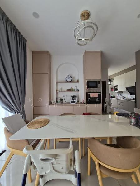 Rumah Teres untuk Disewa di Setia Safiro (Cyberjaya) - Mohd Aizat Saiful Bahri - Dining Room - PropertyGuru.com.my