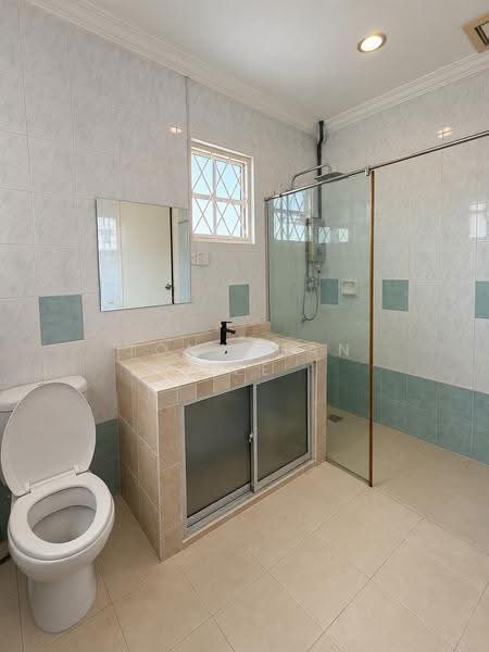 2.5-storey Terraced House for Sale in Puchong (Selangor) - Jonathan Lee - Bathroom - PropertyGuru.com.my