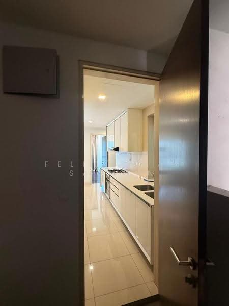 Service Residence for Rent at Setia SKY Residences - Felicia Lau Sao Yin - Kitchen - PropertyGuru.com.my