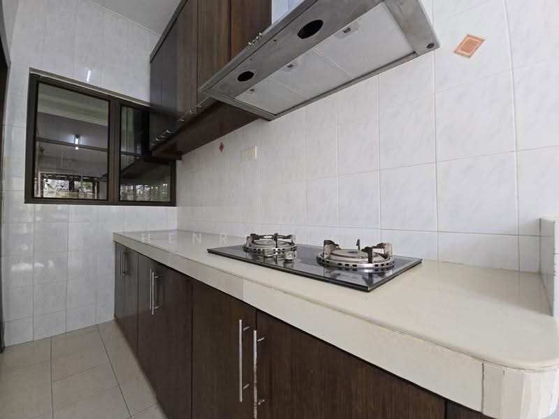 2-storey Terraced House for Sale in Bandar Kinrara Seksyen 6 (Bandar Kinrara) - Henrick Tan - Kitchen - PropertyGuru.com.my